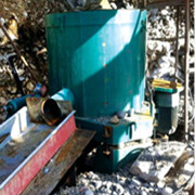 發往新疆選金離心機工作現場